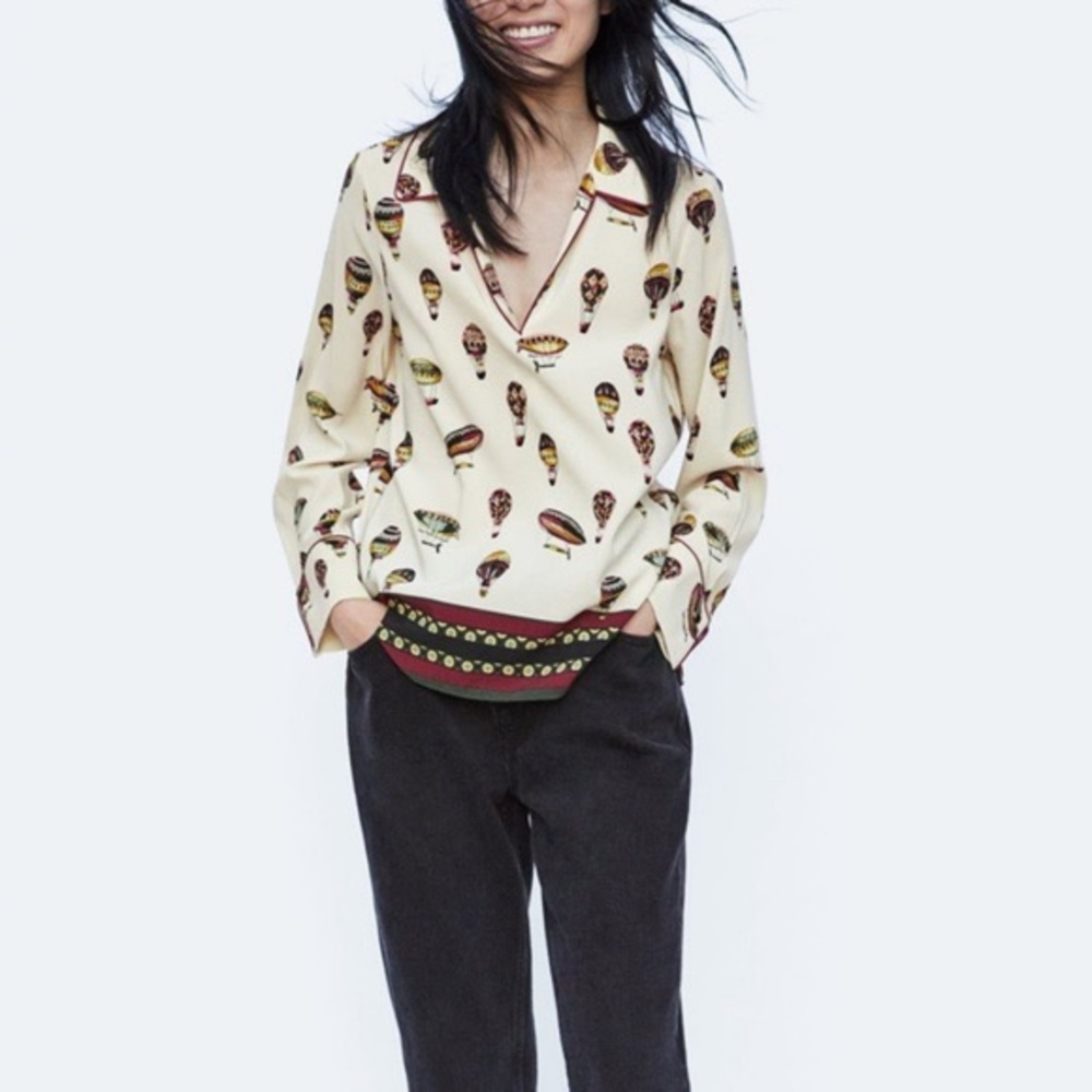 Printed Zara blouse with cuff details